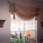 Floating shade